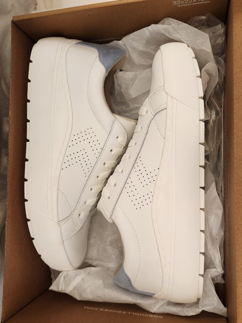 Dr. Scholl's Take it Easy White leather sneakers. NIB. - Picture 13 of 14